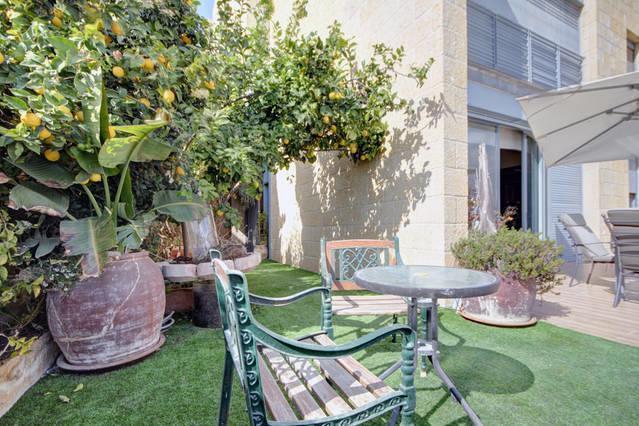 Holyland Apartments エルサレム エクステリア 写真